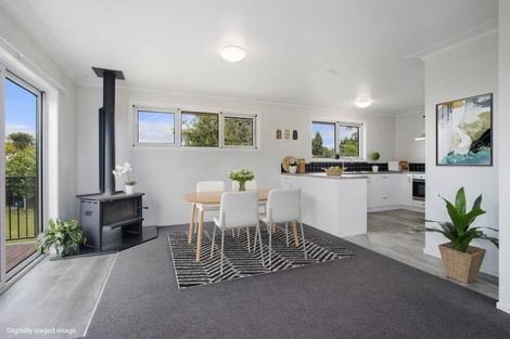 Photo of property in 19 Binnie Road, Katikati, 3129