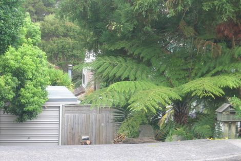 Photo of property in 26 Peach Road, Glenfield, Auckland, 0629