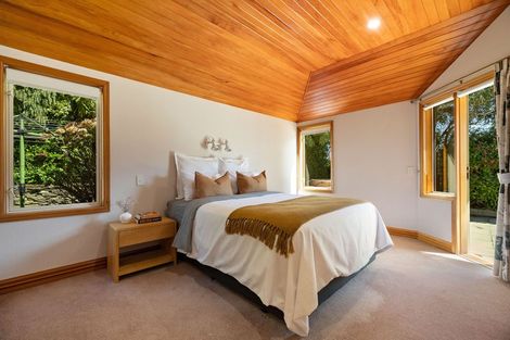 Photo of property in 732 Peninsula Road, Kelvin Heights, Queenstown, 9300