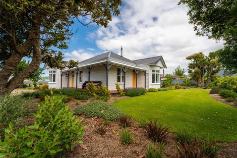 Photo of property in 43 Rhodes Street, Waimate, 7924