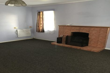 Photo of property in 27 Rogan Street, Mount Roskill, Auckland, 1041