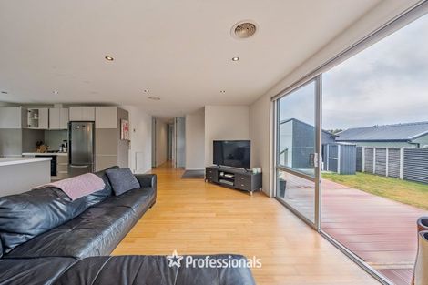 Photo of property in 12 Otonga Heights, Maungaraki, Lower Hutt, 5010