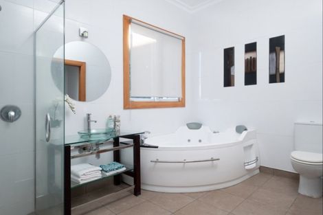 Photo of property in 82 Stout Street, Whataupoko, Gisborne, 4010