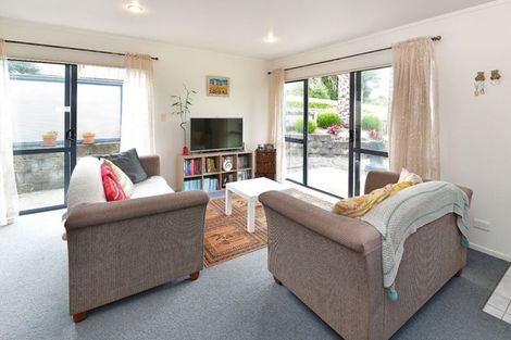 Photo of property in 1/6 Knott Road, Stanmore Bay, Whangaparaoa, 0932