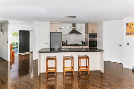 Photo of property in 64 Isabella Drive, Pukekohe, 2120