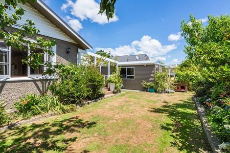 Photo of property in 4 Tui Street, Alicetown, Lower Hutt, 5010