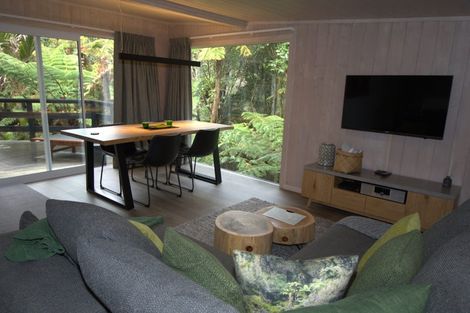 Photo of property in 251 Old Coach Road, Kaimarama, Whitianga, 3591