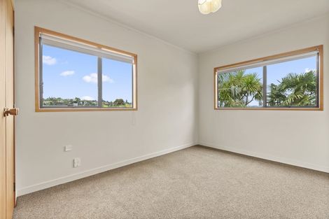 Photo of property in 1/51 Roseberry Avenue, Birkenhead, Auckland, 0626