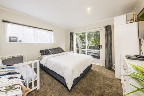 Photo of property in 28 Boundary Road, Opaheke, Papakura, 2113