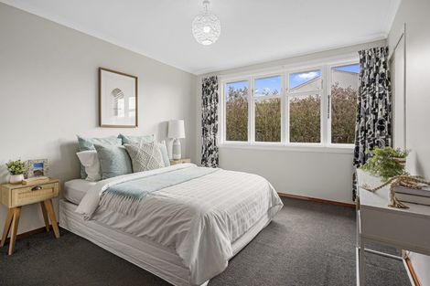 Photo of property in 19 Flay Crescent, Burnside, Christchurch, 8053