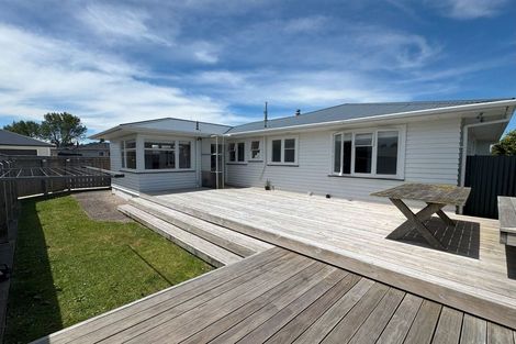 Photo of property in 9 Belvedere Crescent, Takaro, Palmerston North, 4412