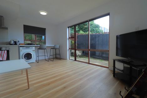 Photo of property in 9/23b Hillsborough Road, Hillsborough, Auckland, 1042
