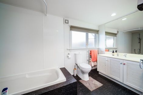 Photo of property in 11 Molyneux Avenue, Cromwell, 9310