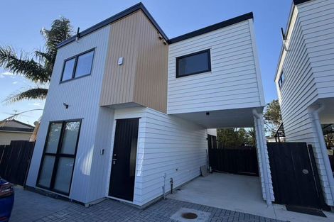 Photo of property in 363d Bucklands Beach Road, Bucklands Beach, Auckland, 2012