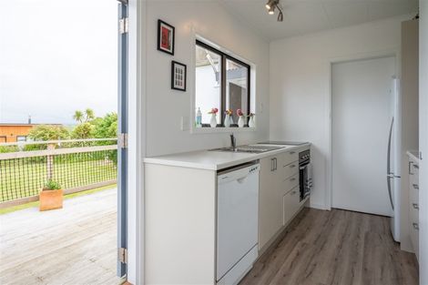 Photo of property in 25 Magdala Street, Kakanui, Oamaru, 9495