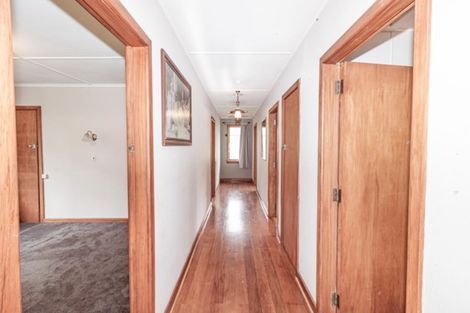 Photo of property in 587 Pa Valley Road, Alfredton, Eketahuna, 4993