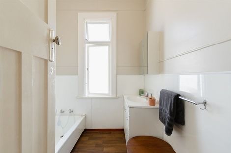 Photo of property in 139 Surrey Street, Forbury, Dunedin, 9012