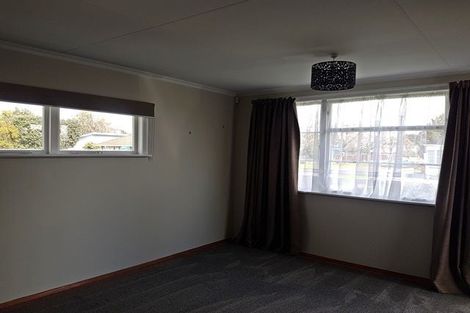 Photo of property in 10 Mcdonald Place, Awapuni, Palmerston North, 4412