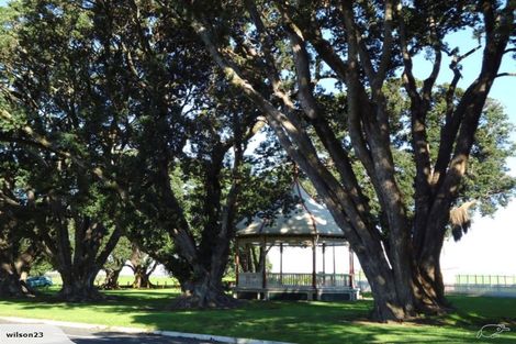 Photo of property in 110 Beach Road, Thames, 3500