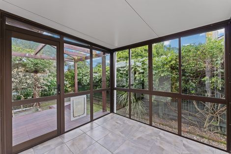 Photo of property in 21 Moore Street, West End, Palmerston North, 4412