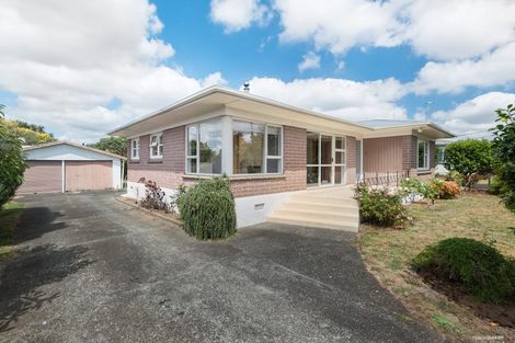 Photo of property in 10 Phillip Street, Pukekohe, 2120