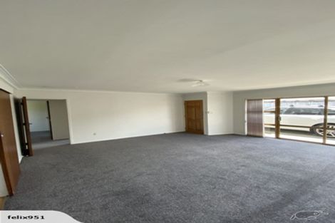 Photo of property in 2/66 Birdwood Avenue, Papatoetoe, Auckland, 2025