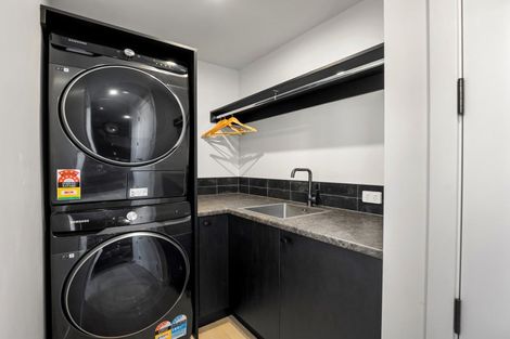 Photo of property in 313b Oceanbeach Road, Mount Maunganui, 3116