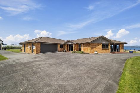 Photo of property in 4 Atkins Lane, Hamurana, Rotorua, 3097