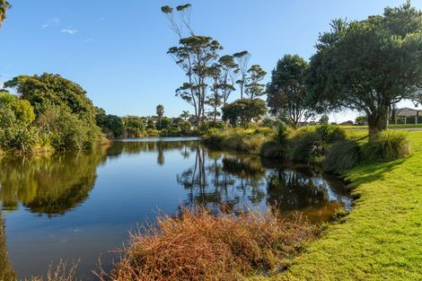 Photo of property in 8 Seychelles Drive, Papamoa Beach, Papamoa, 3118