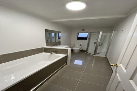 Photo of property in 13 Elsfield Place, Torbay, Auckland, 0630