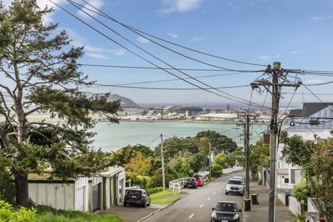 Photo of property in 13 Kainui Road, Hataitai, Wellington, 6021
