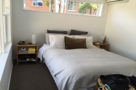 Photo of property in 13 Merchant Avenue, Te Atatu South, Auckland, 0610