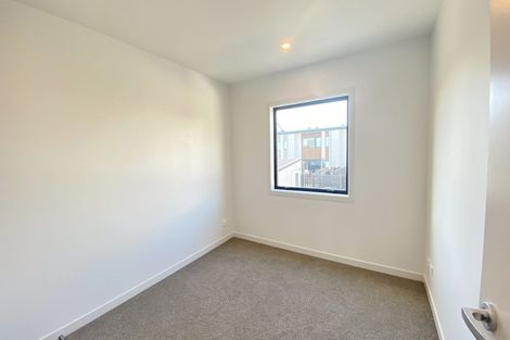 Photo of property in 36 Walter Merton Road, Hobsonville, Auckland, 0616