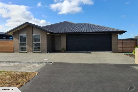 Photo of property in 27 Little Gem Road, Hornby, Christchurch, 8025