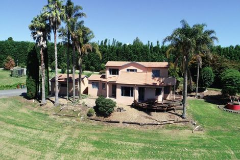 Photo of property in 6 Woodland Road, Johnsonville, Wellington, 6037