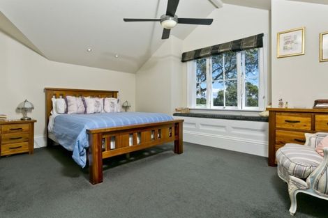 Photo of property in 1 Mozeley Avenue, Devonport, Auckland, 0624