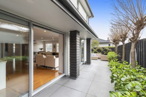 Photo of property in 95a Edgeware Road, St Albans, Christchurch, 8014