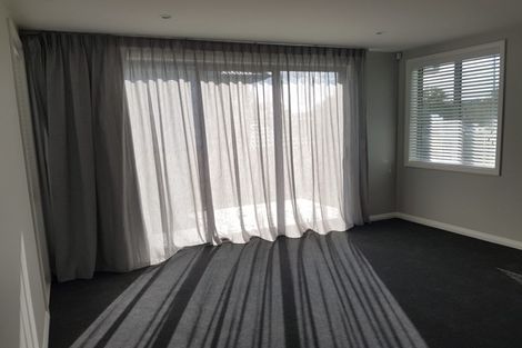 Photo of property in 3 Pae Moana Place, Stanmore Bay, Whangaparaoa, 0932