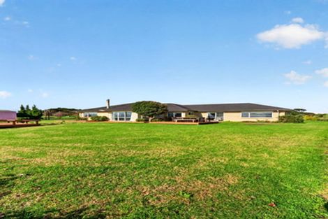 Photo of property in 259 Mairetahi Road, South Head, Helensville, 0874