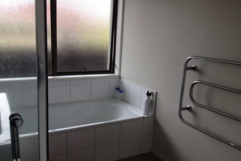 Photo of property in 16 Pyatt Crescent, Saint Johns, Auckland, 1072