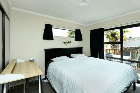 Photo of property in 1/25 Tipahi Street, Nelson South, Nelson, 7010
