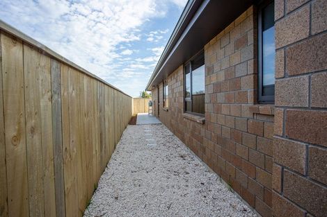 Photo of property in 5 Van Baarle Close, Carterton, 5713