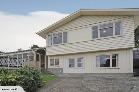 Photo of property in 20 Silverbirch Grove, Churton Park, Wellington, 6037