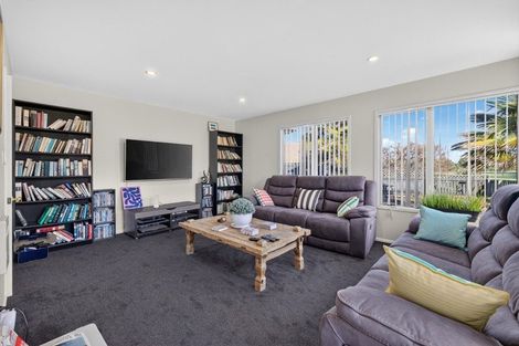 Photo of property in 11 Sandholm Close, North New Brighton, Christchurch, 8083