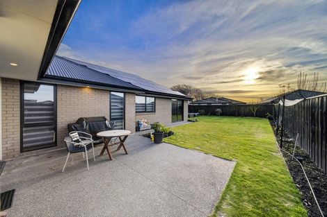 Photo of property in 39 Croydon Street, Woodend, 7610