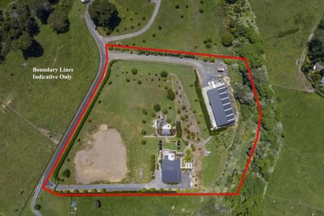 Photo of property in 701 Whitford Road, Whitford, Howick, 2571