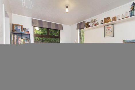 Photo of property in 10 Len Brown Place, Pukekohe, 2120