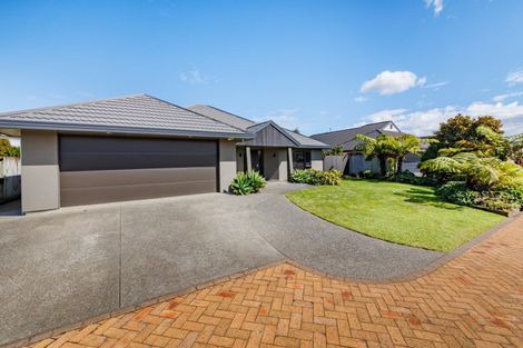 Photo of property in 2 Buttonwood Court, Milson, Palmerston North, 4414