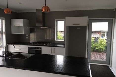 Photo of property in 263 Wainoni Road, Avondale, Christchurch, 8061