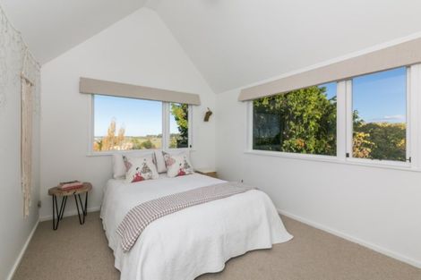 Photo of property in 158 Poraiti Road, Poraiti, Napier, 4182